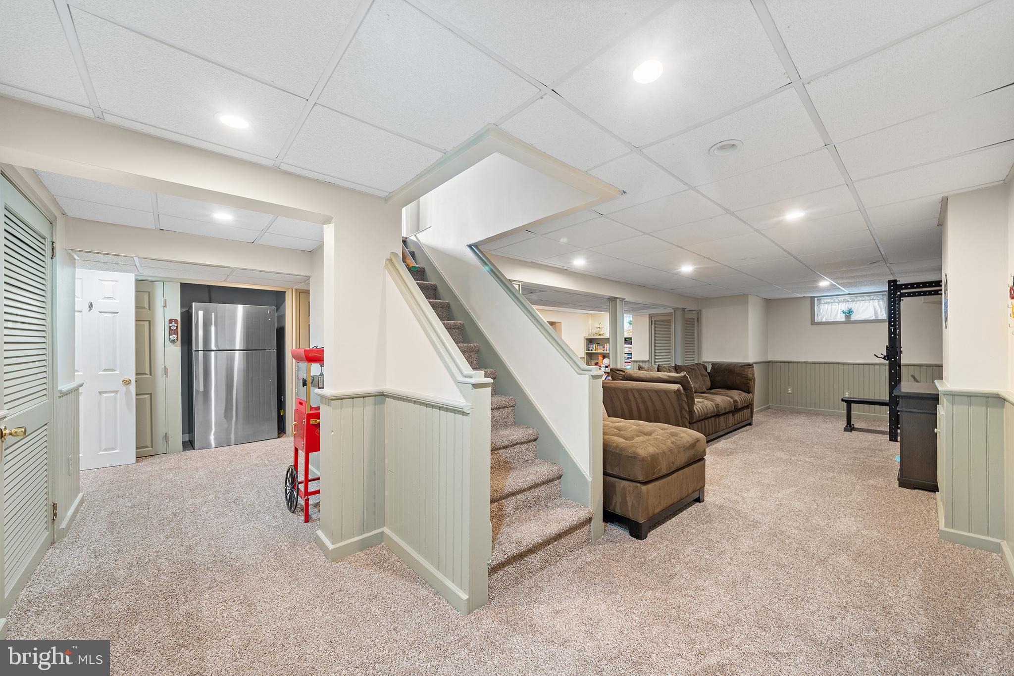 428 Hampshire Dr