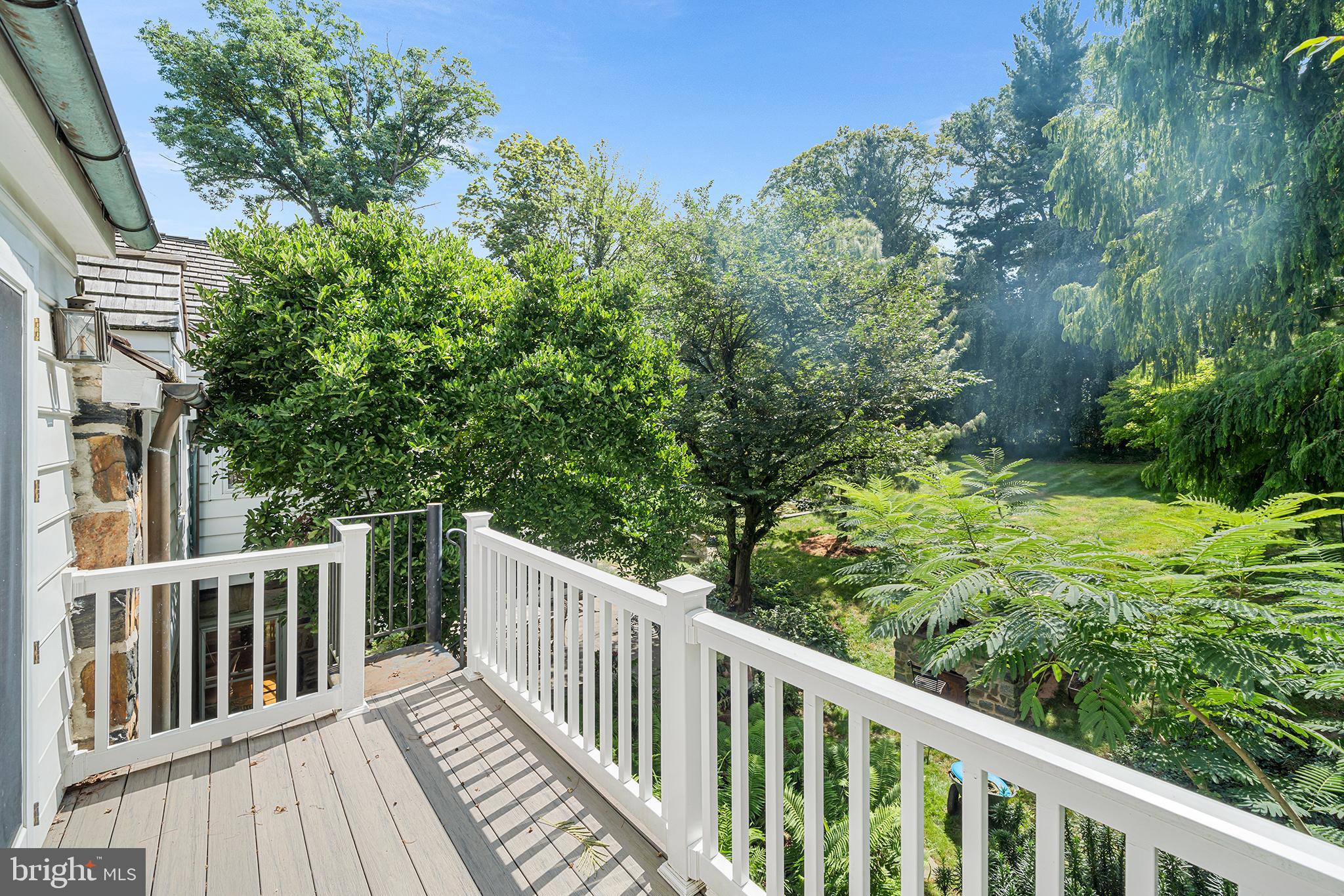 2 FAIRVIEW DRIVE