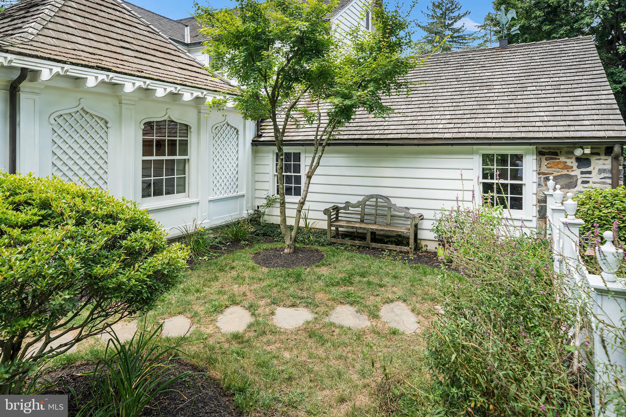 2 FAIRVIEW DRIVE