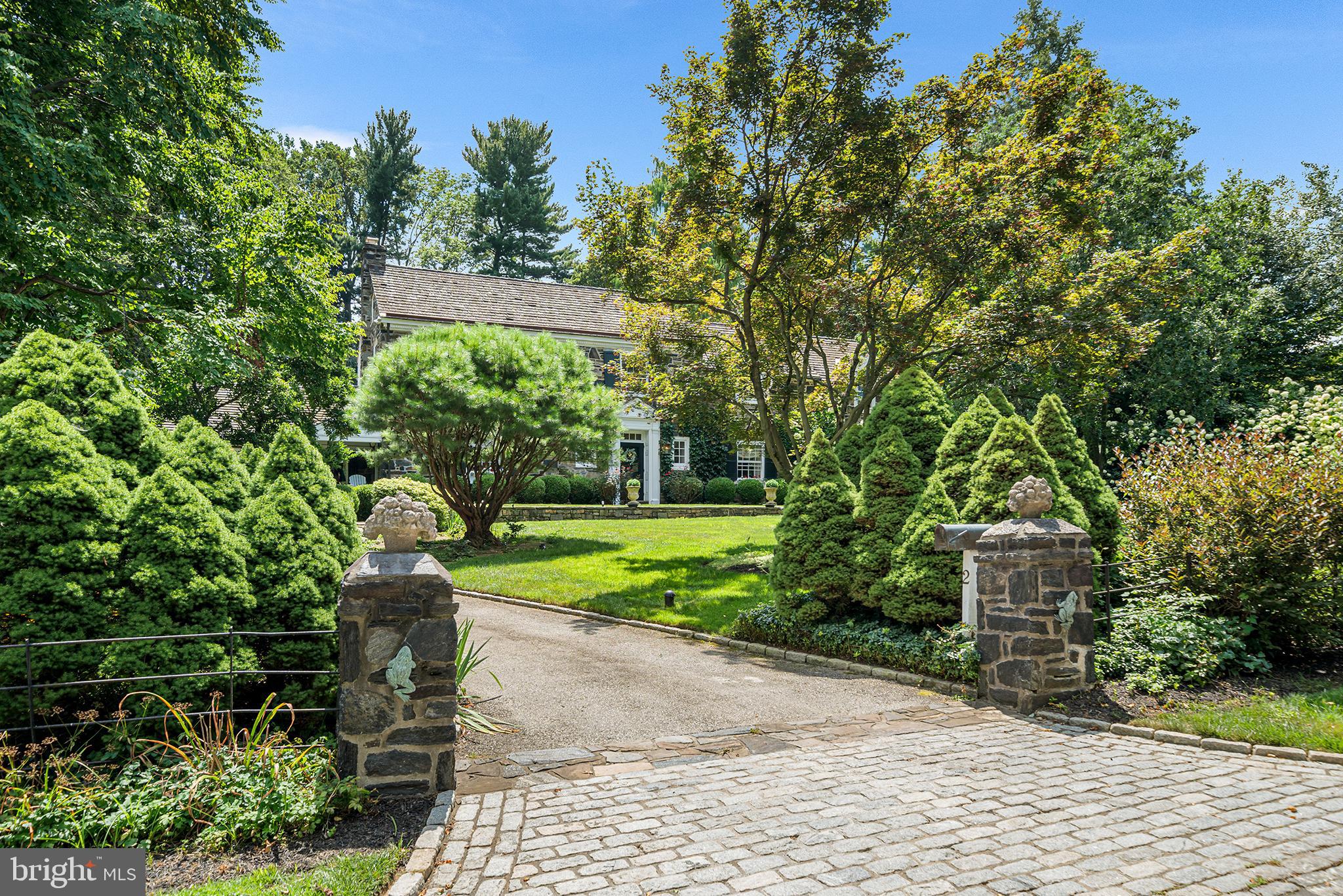 2 FAIRVIEW DRIVE