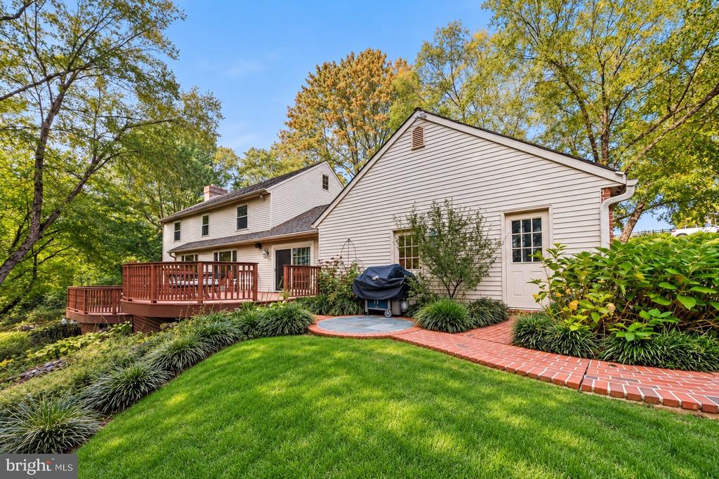 181 HUNT VALLEY CIRCLE
