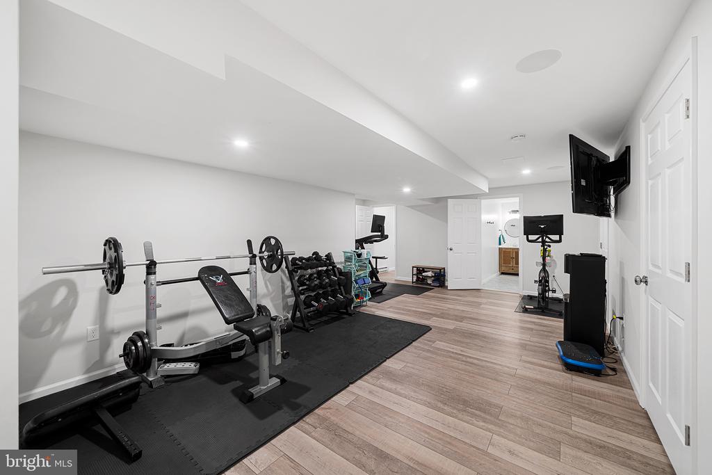 181 HUNT VALLEY CIRCLE