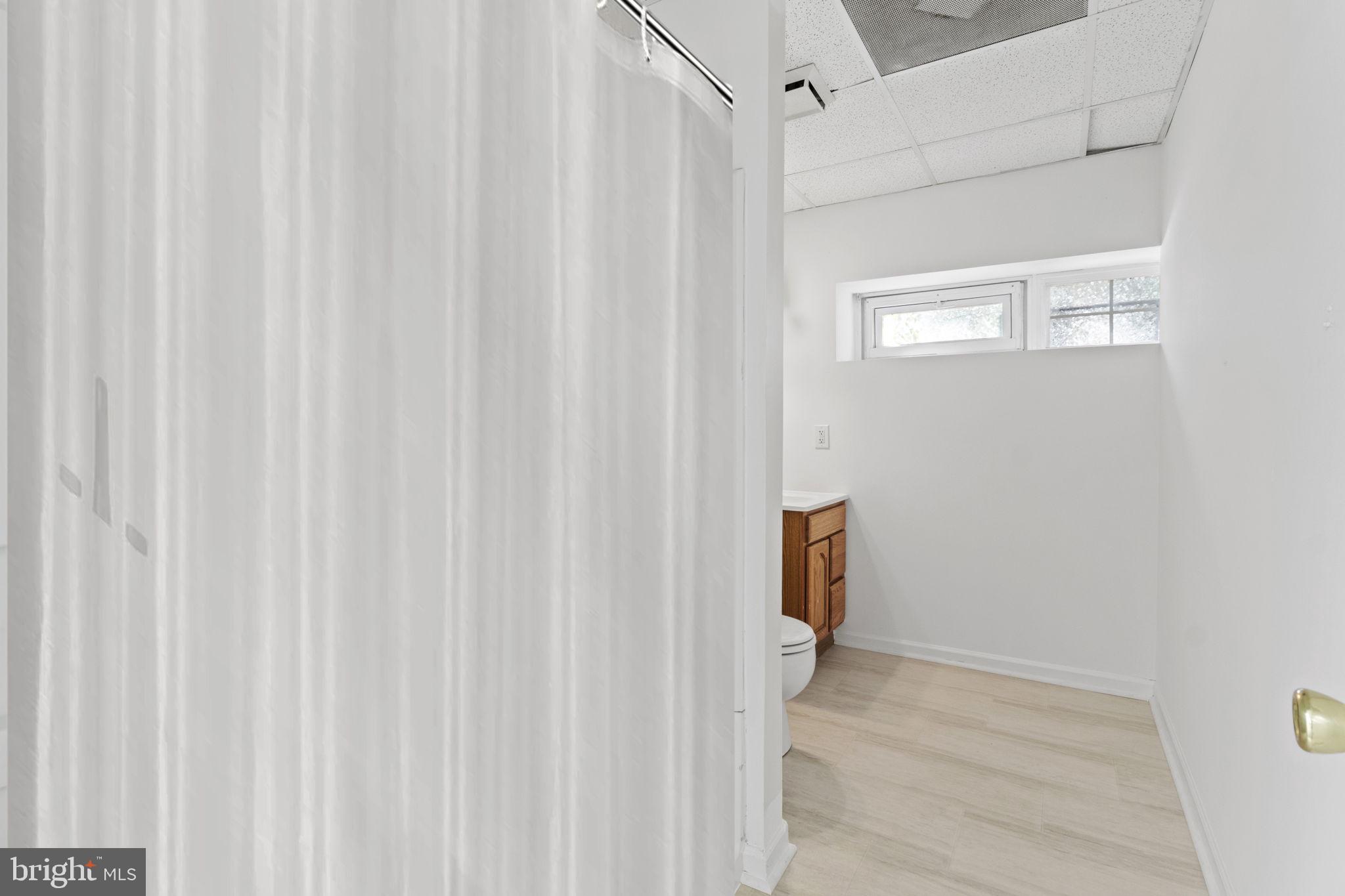 304 E Elm St