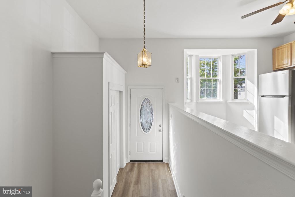 304 E Elm St