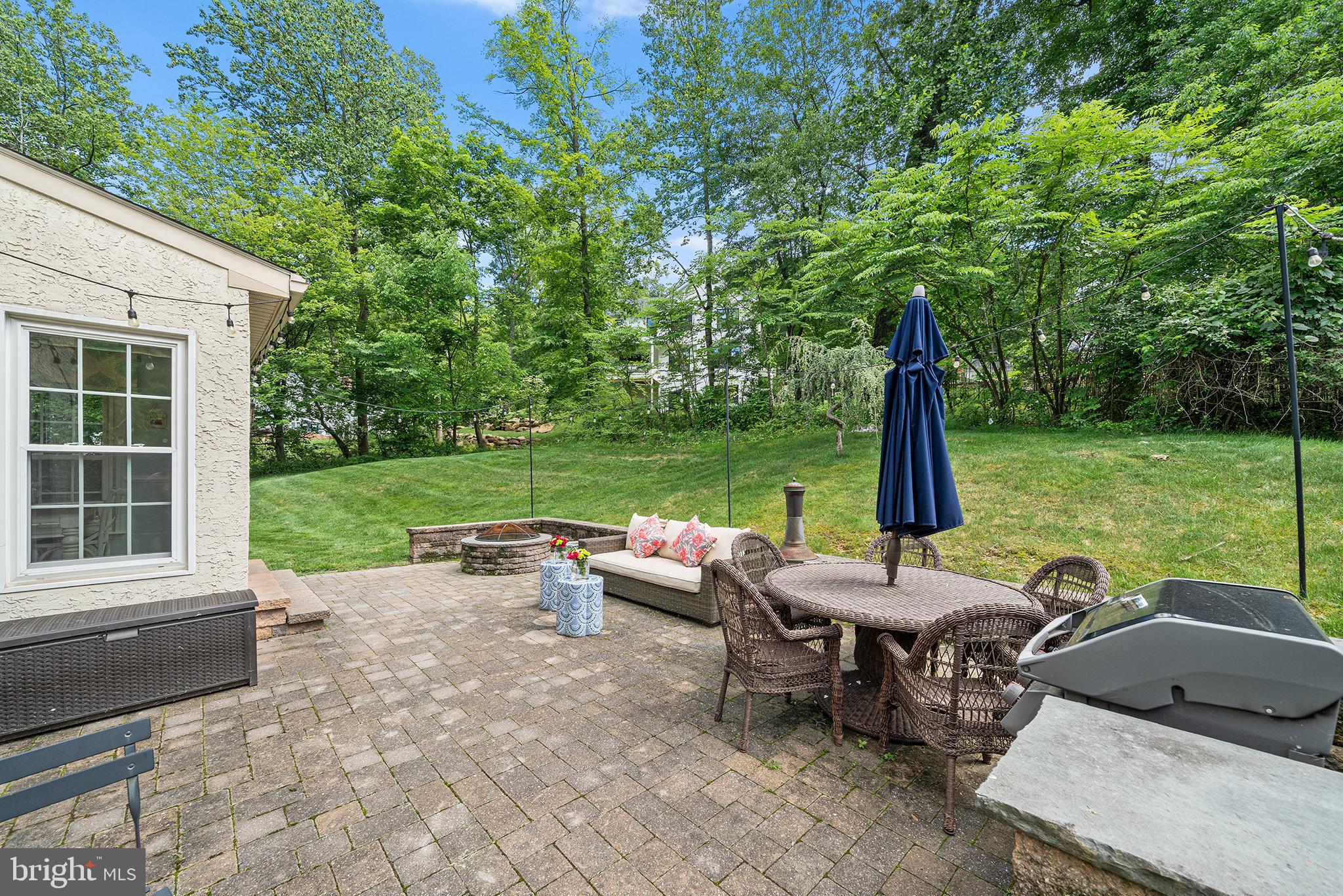253 Lantern Ln