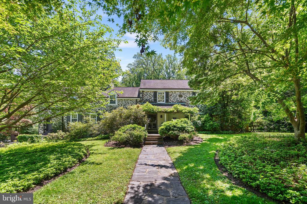 311 Millbank Rd