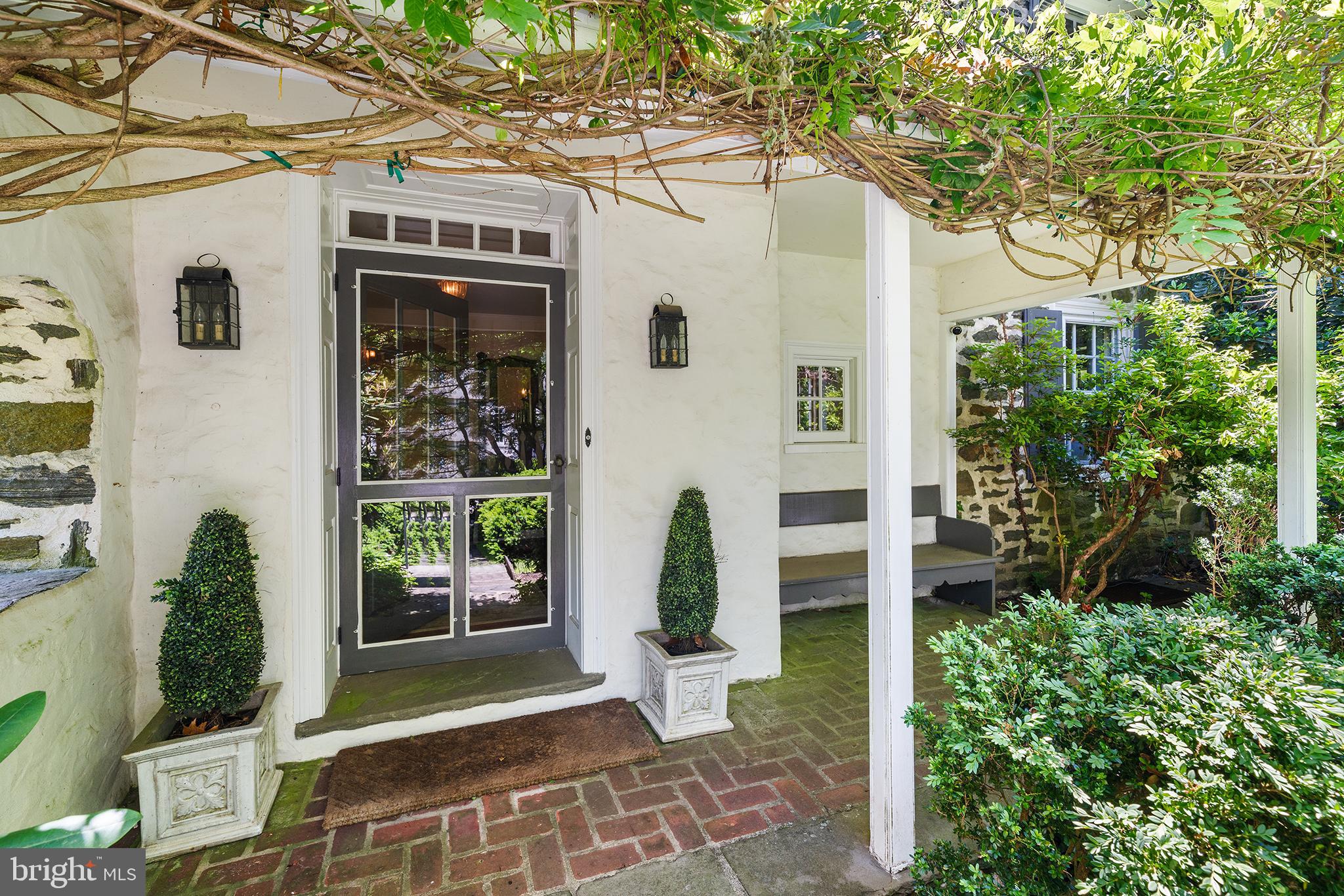 311 Millbank Rd
