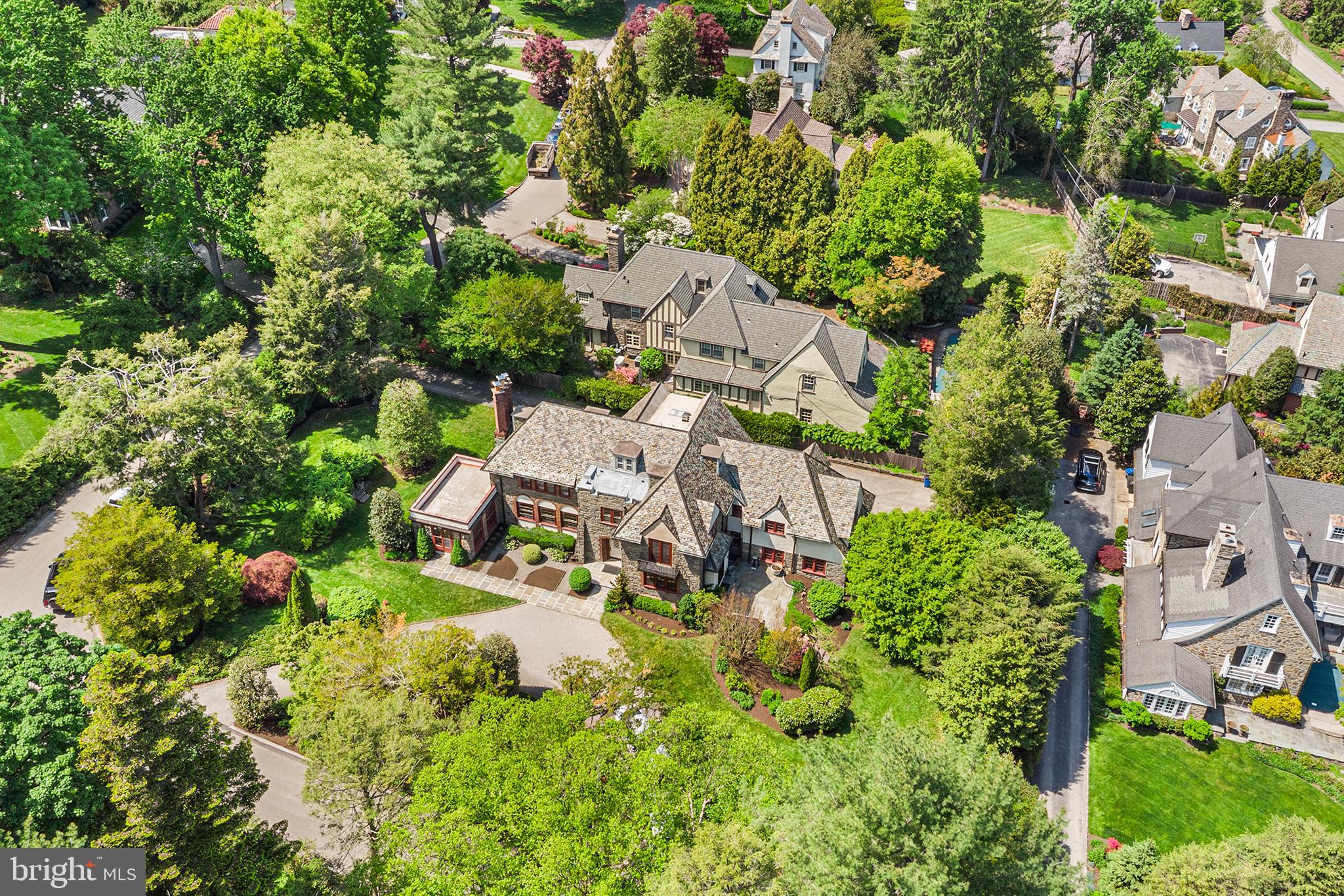 336 THORNBROOK AVENUE