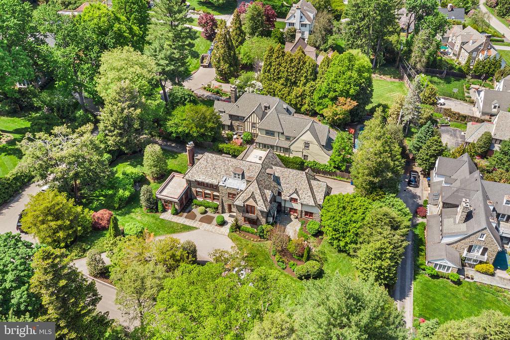 336 THORNBROOK AVENUE
