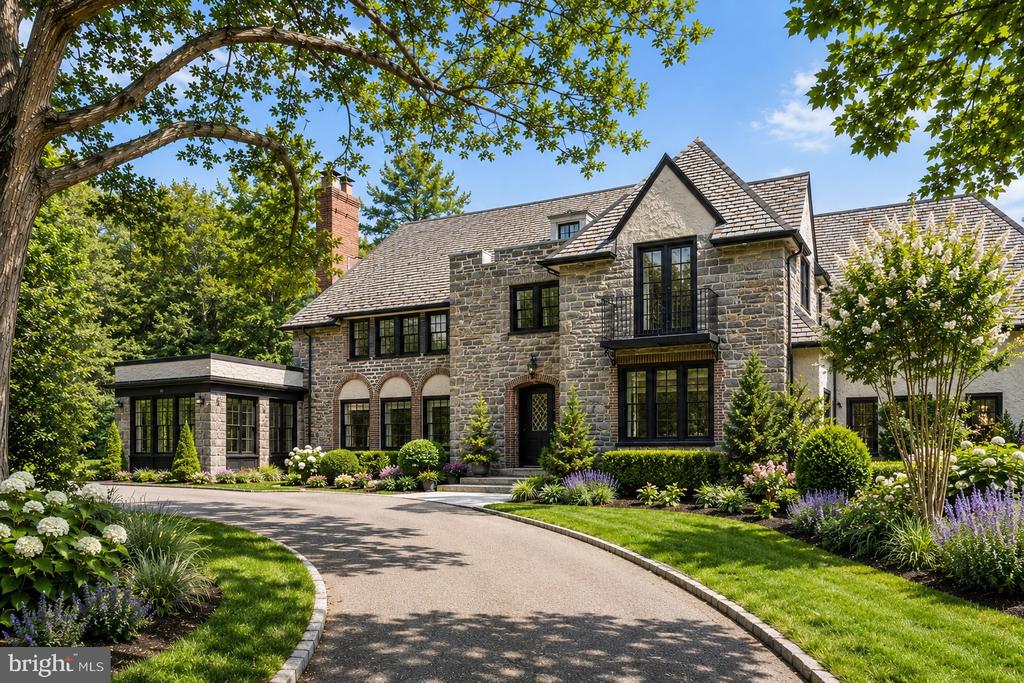 336 THORNBROOK AVENUE