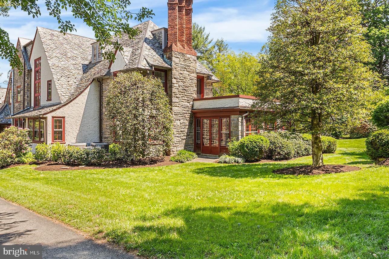 336 THORNBROOK AVENUE