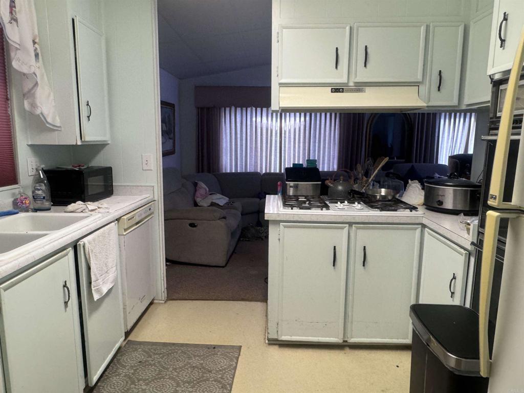 1401 El Norte Parkway 282