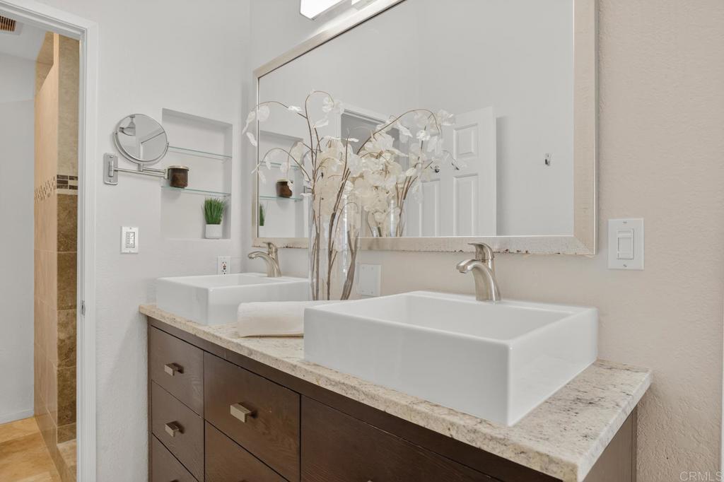 2021 Carnegie Lane 7