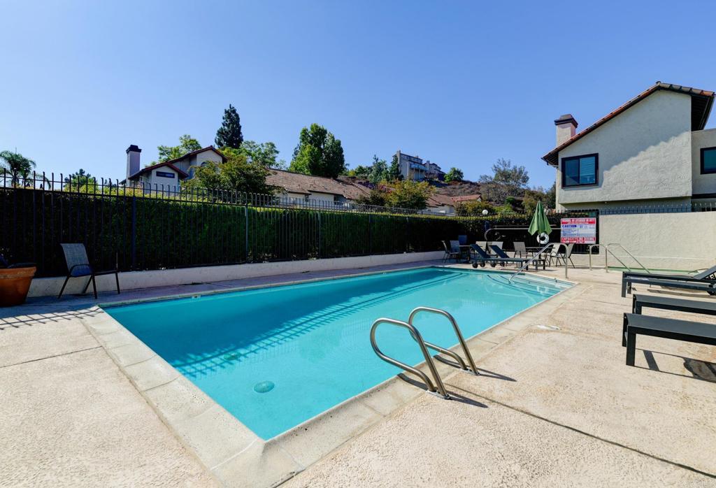 1170 Via Loma Vista