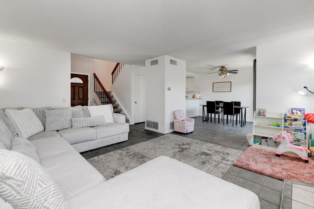 1170 Via Loma Vista