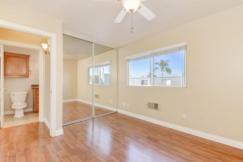 800 N Mollison Ave 36