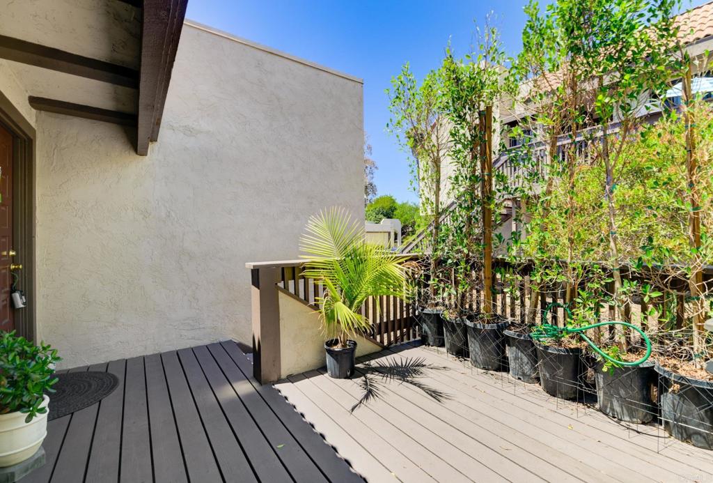 6644 Reservoir Lane