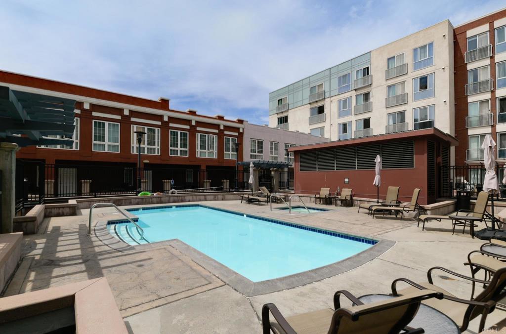 450 J St 4131
