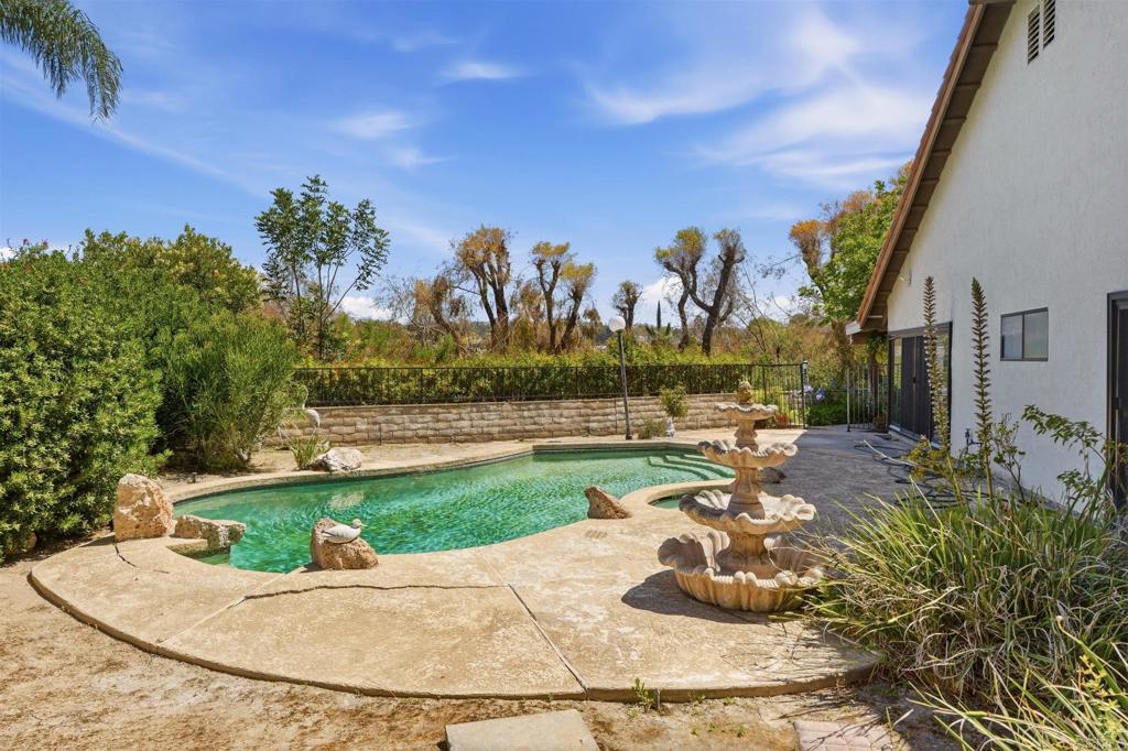 27066 La Paja Lane