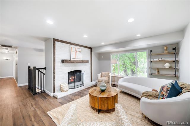 13731 W Warren Drive