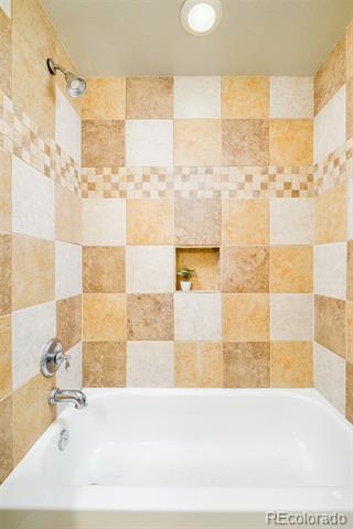 2147 Pinon Circle