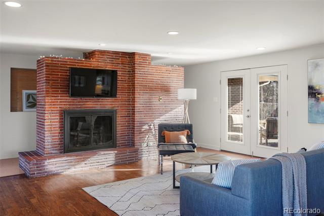 32 Hillside Drive