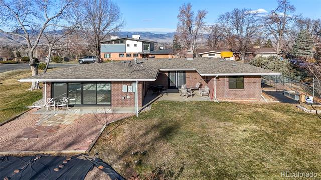 32 Hillside Drive