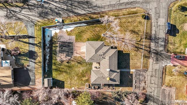 32 Hillside Drive