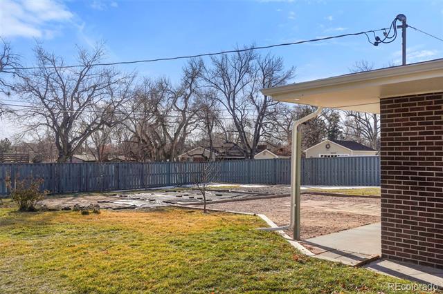 32 Hillside Drive