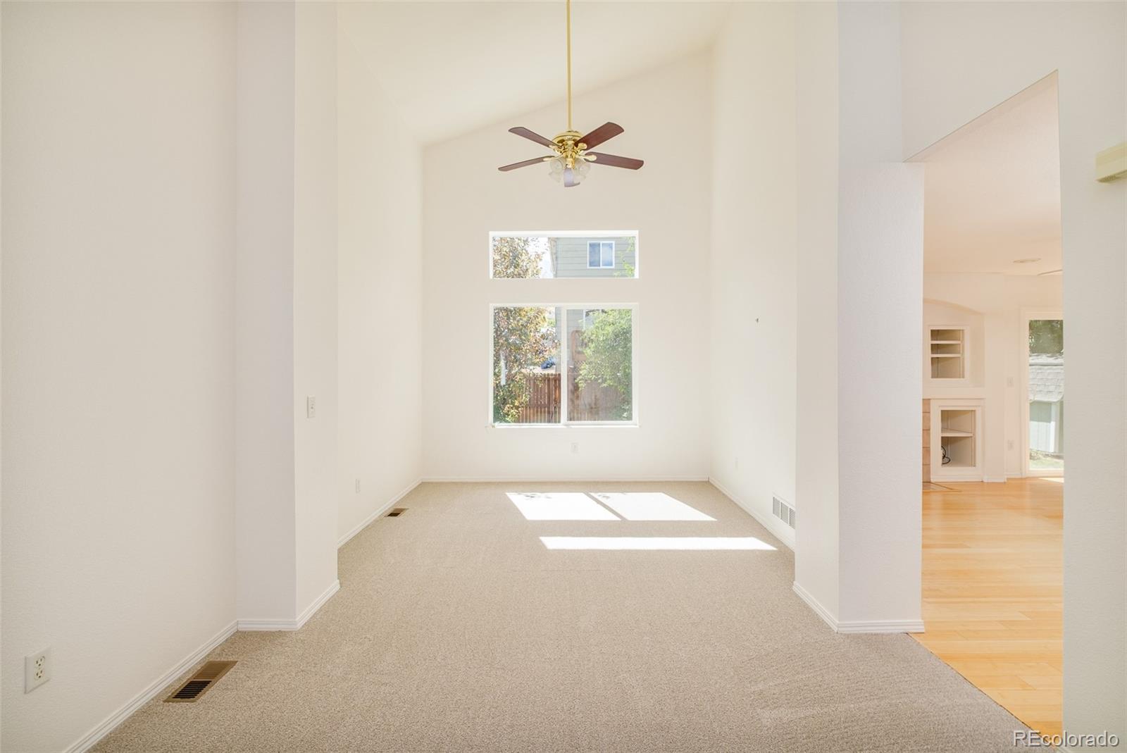 302 Sanders Circle