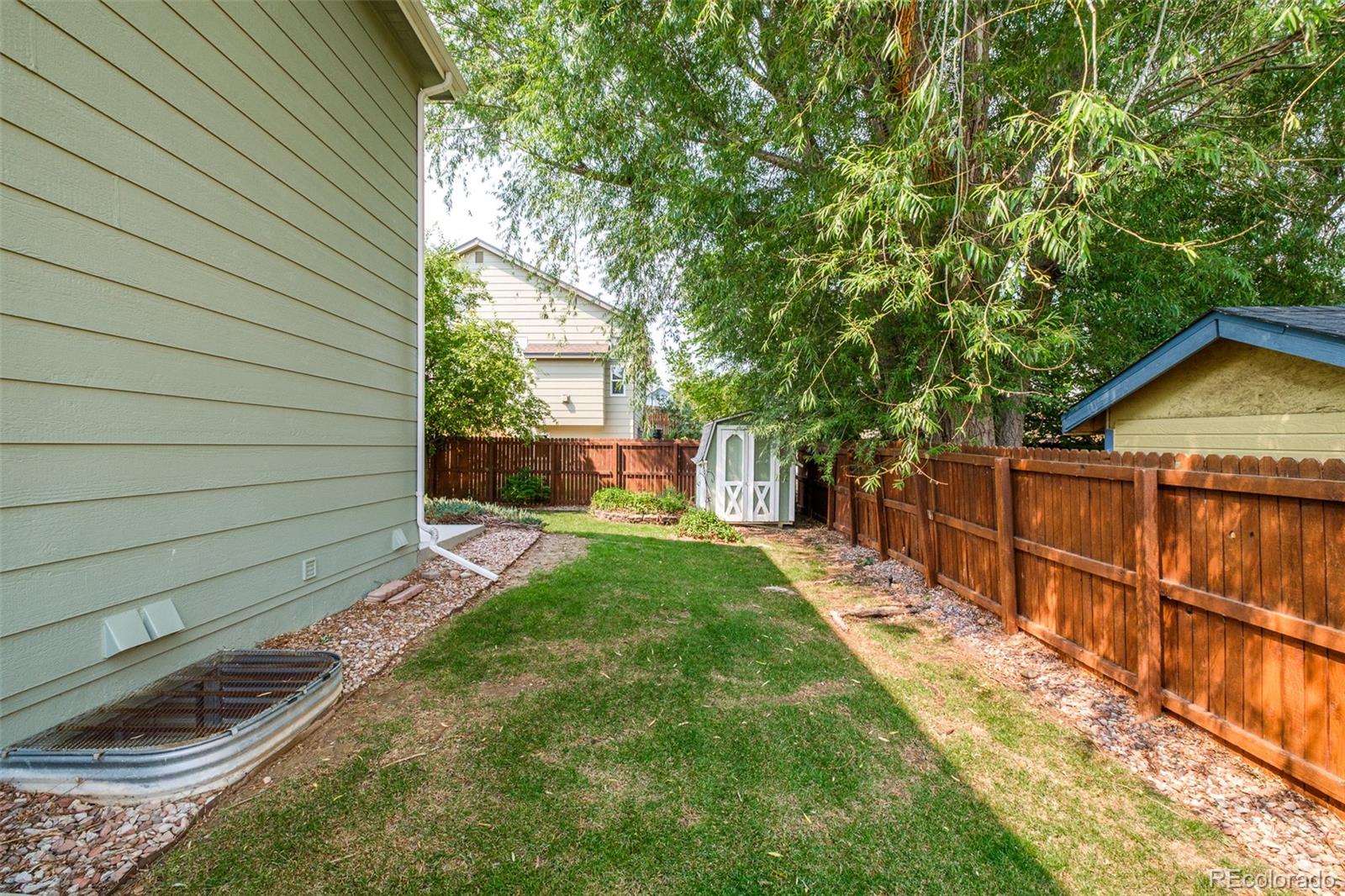 302 Sanders Circle