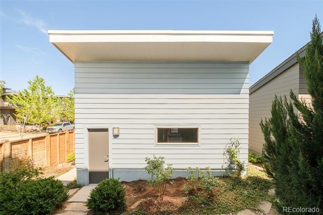 5054 Valentia Street Unit: 103
