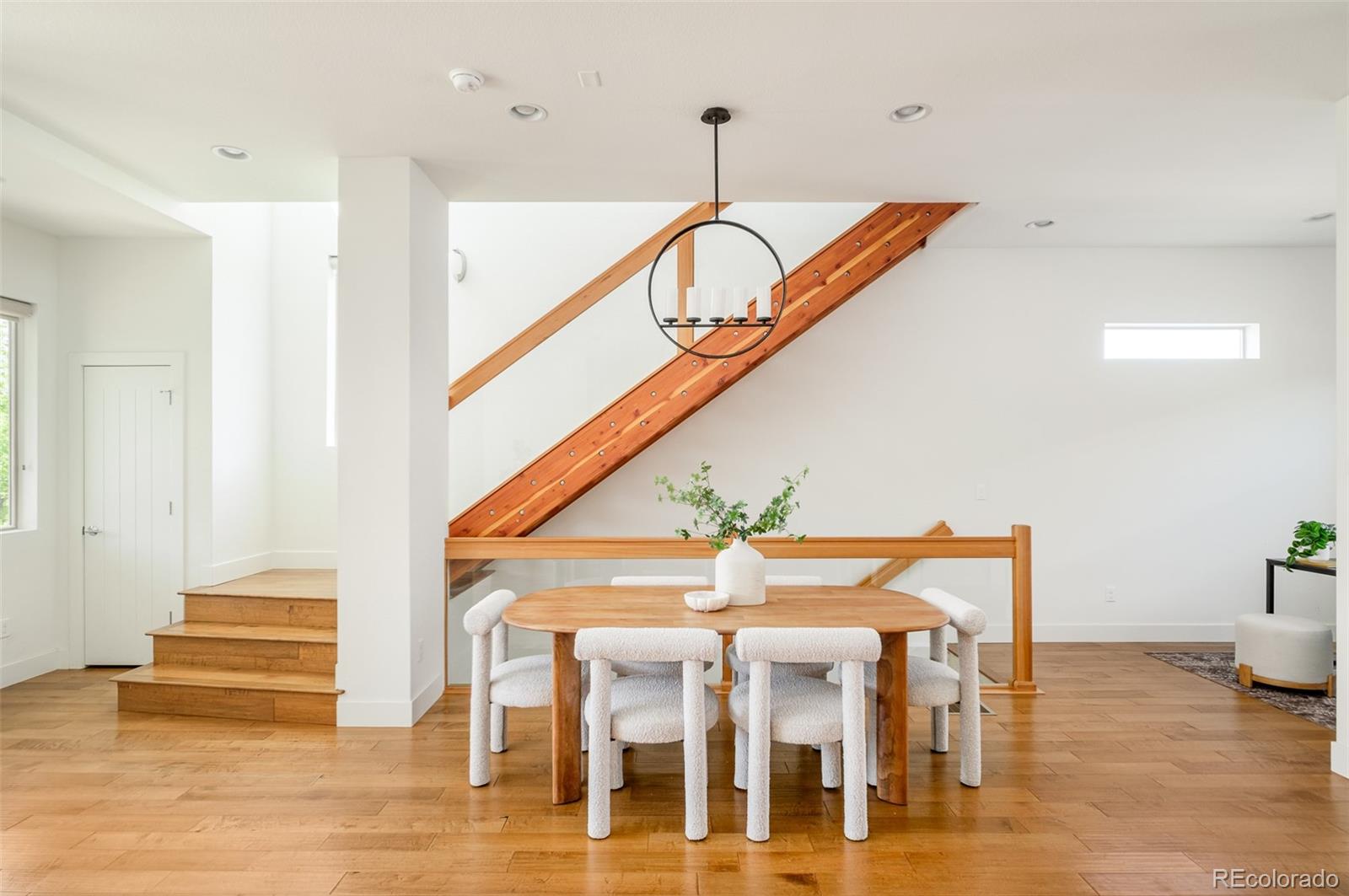 5054 Valentia Street Unit: 103