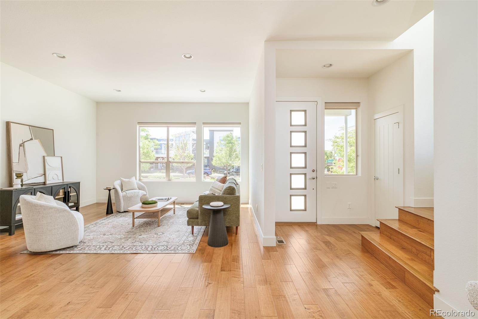 5054 Valentia Street Unit: 103