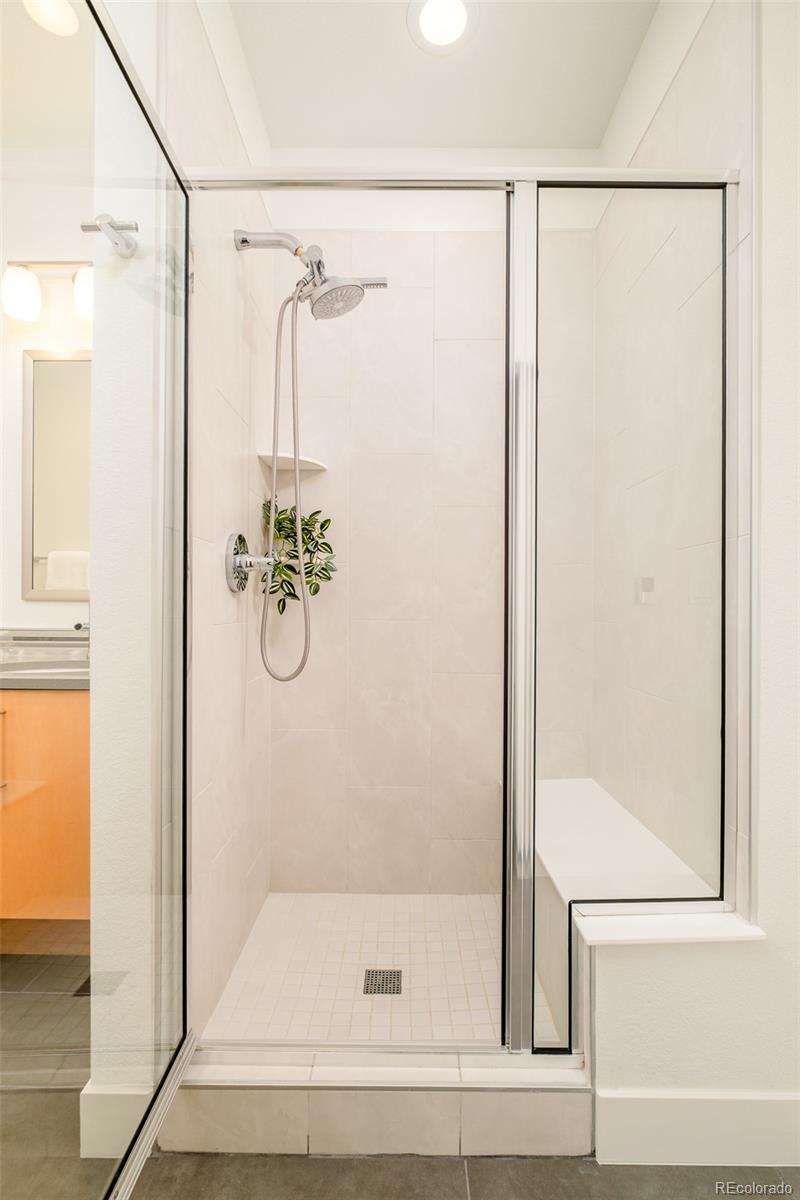5054 Valentia Street Unit: 103