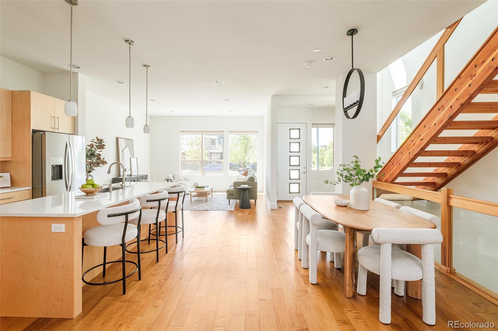 5054 Valentia Street Unit: 103