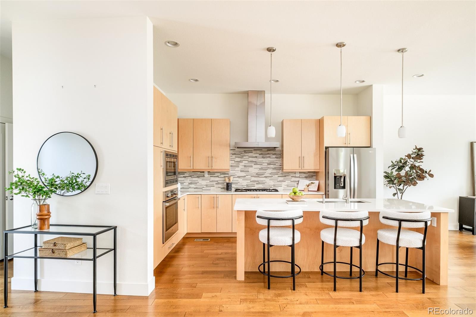 5054 Valentia Street Unit: 103
