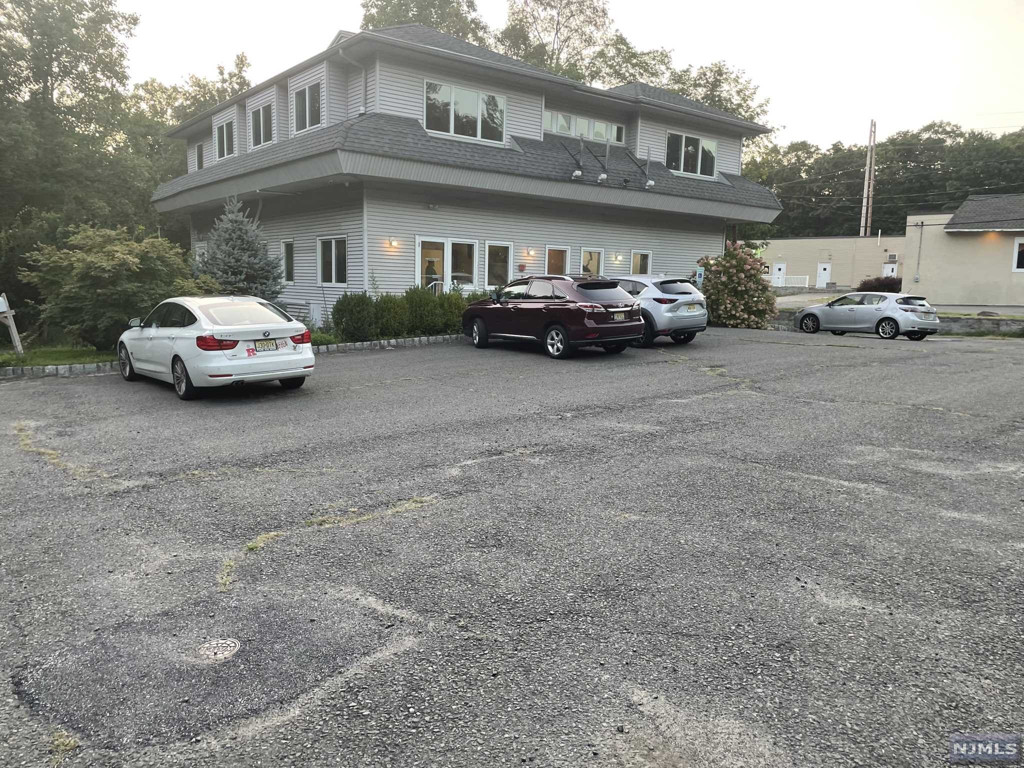 1159 Greenwood Lake Turnpike 2