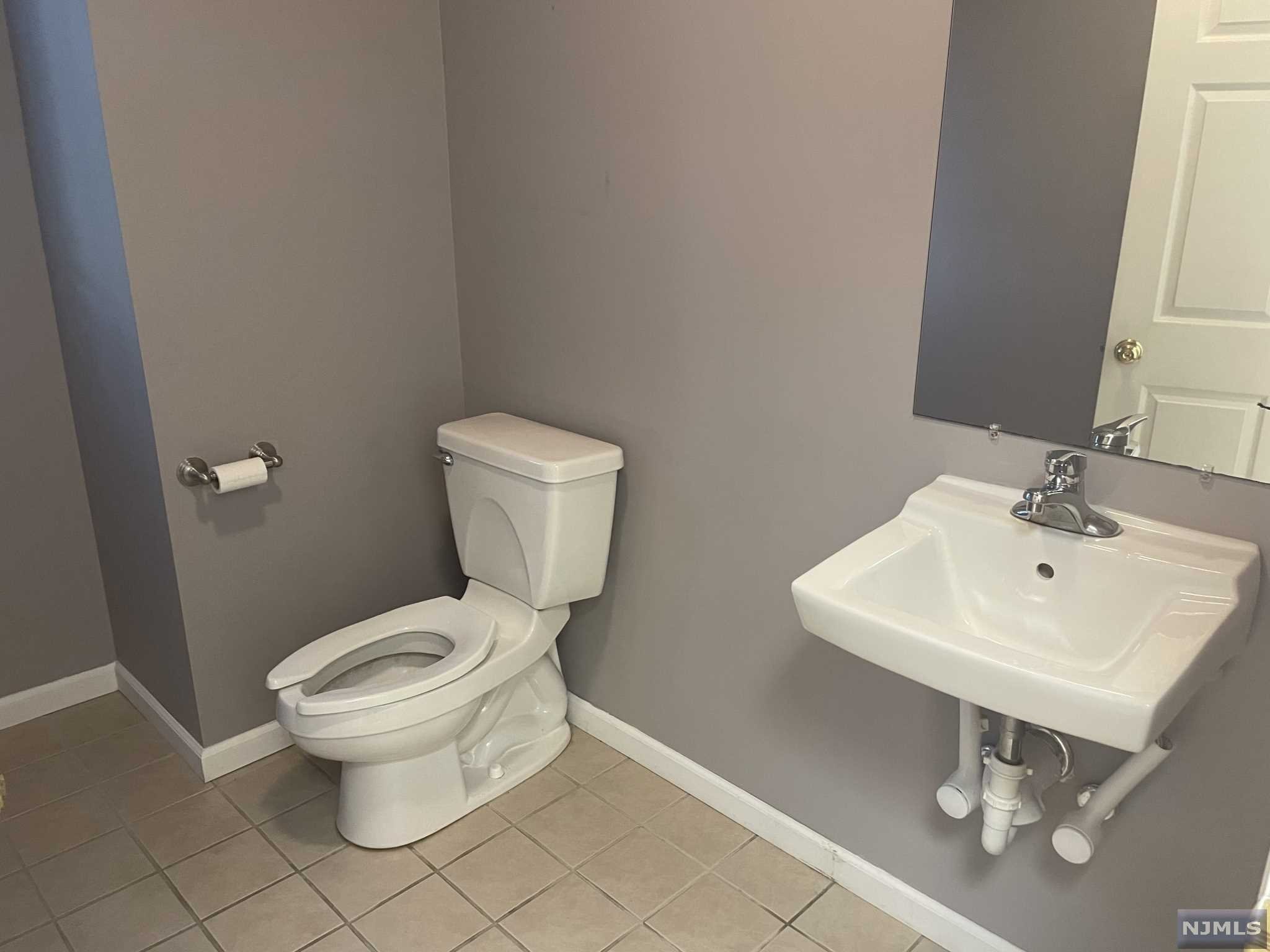 1159 Greenwood Lake Turnpike 2