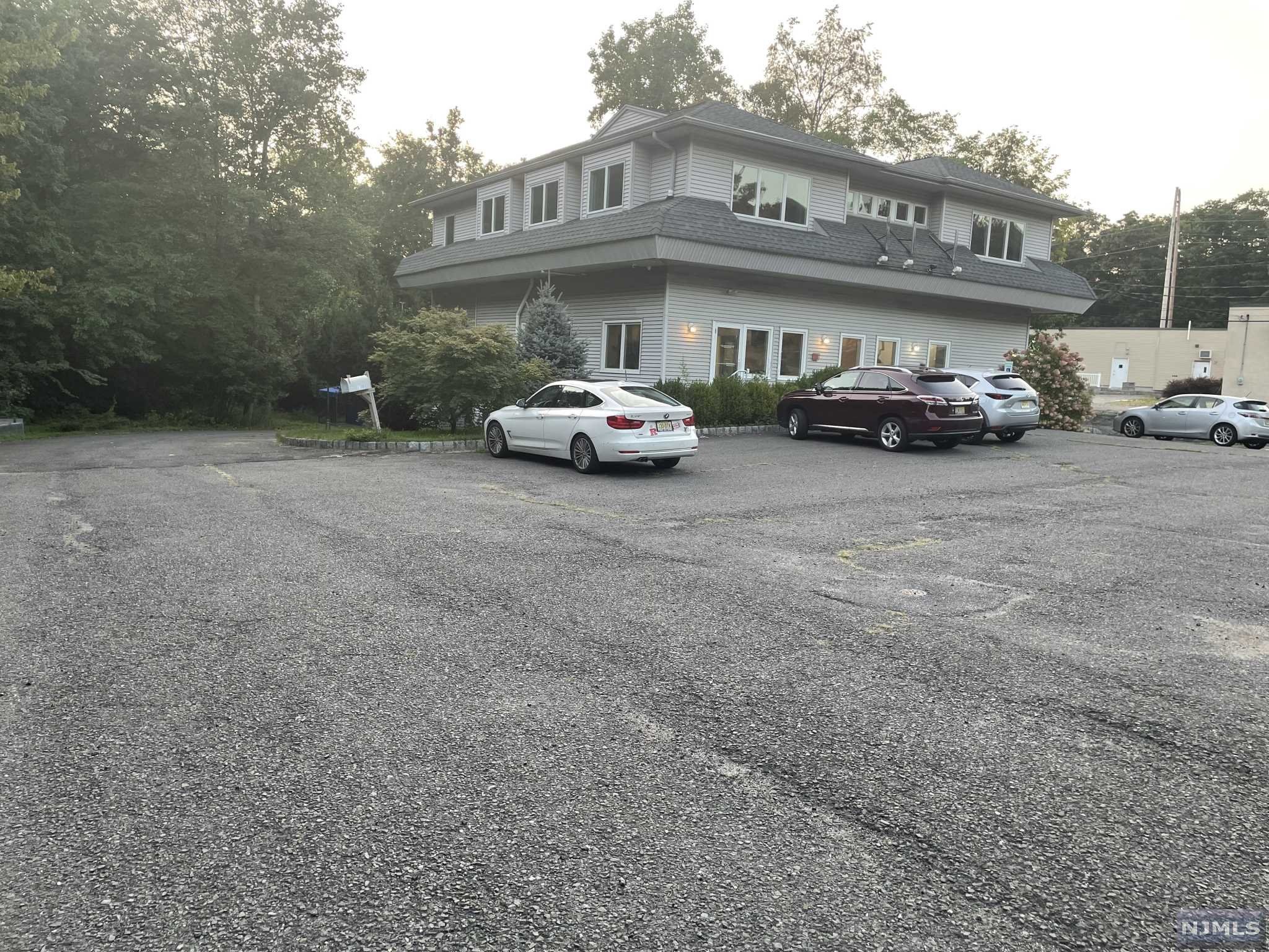 1159 Greenwood Lake Turnpike 2