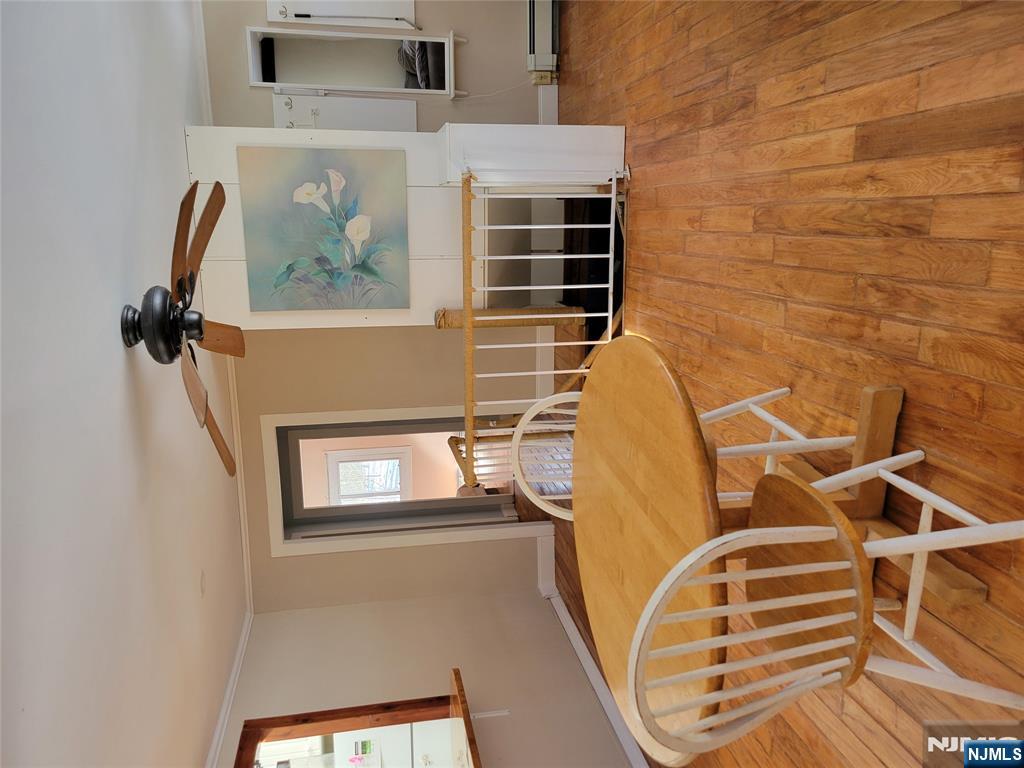 7 Ivy Place