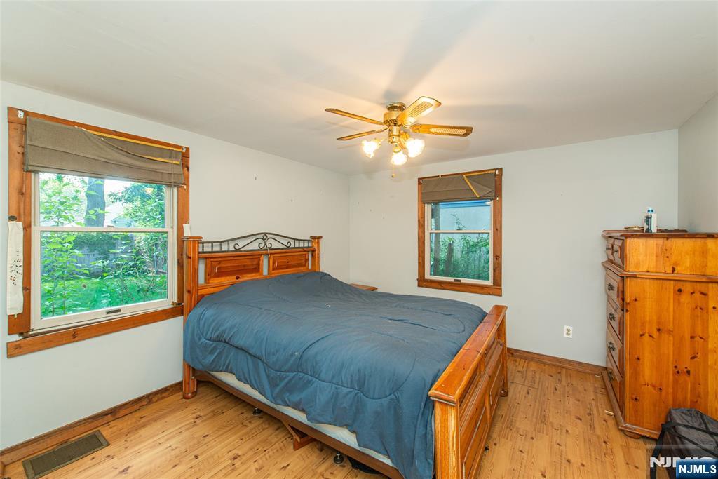 520 Skyline Lake Drive