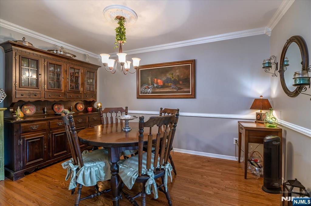 7 Brookside Heights 7F