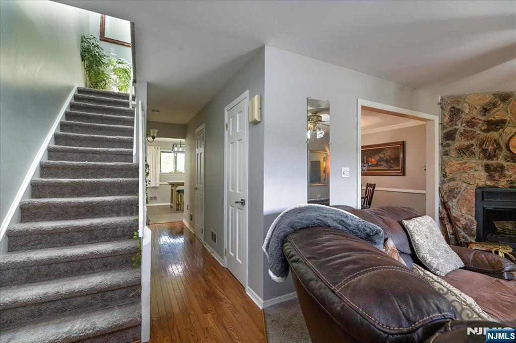7 Brookside Heights 7F