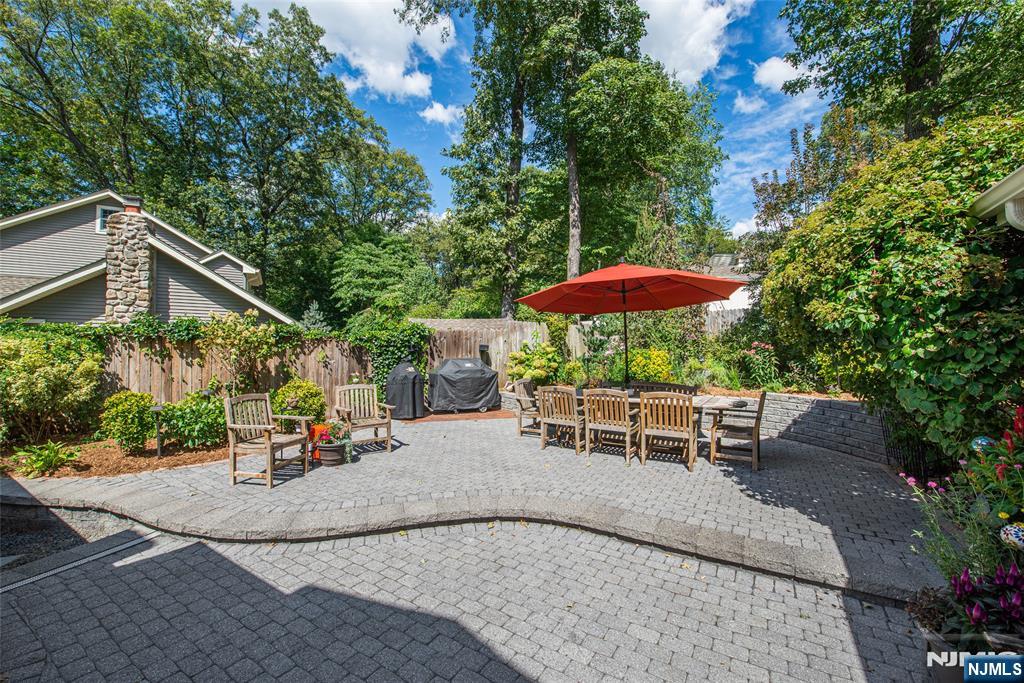 76 Windbeam Avenue