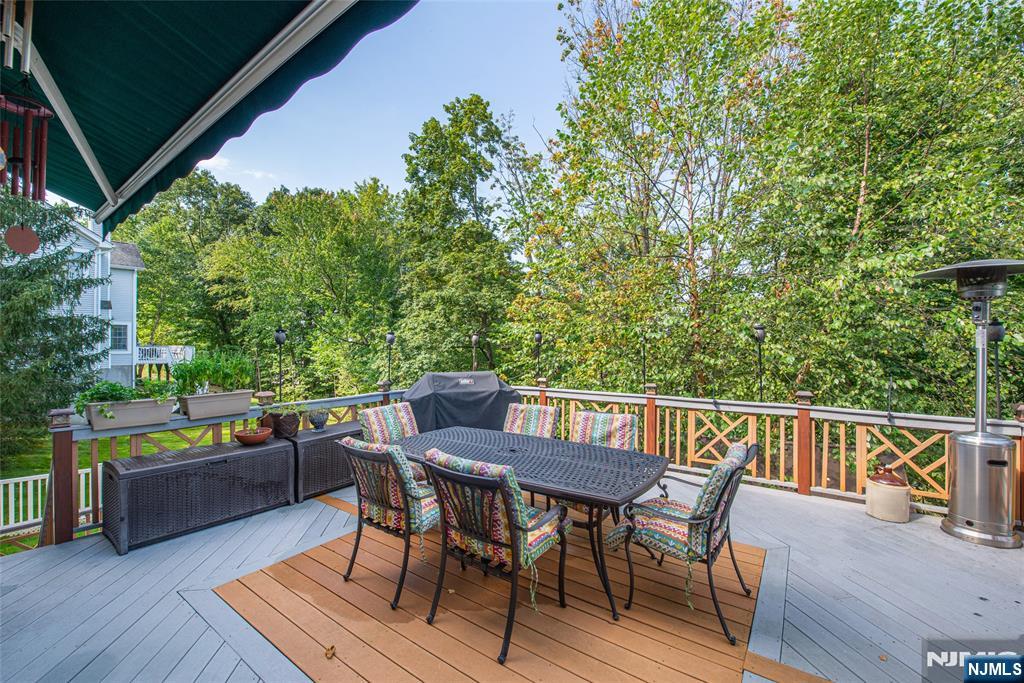 35 Ramapo Mountain Drive