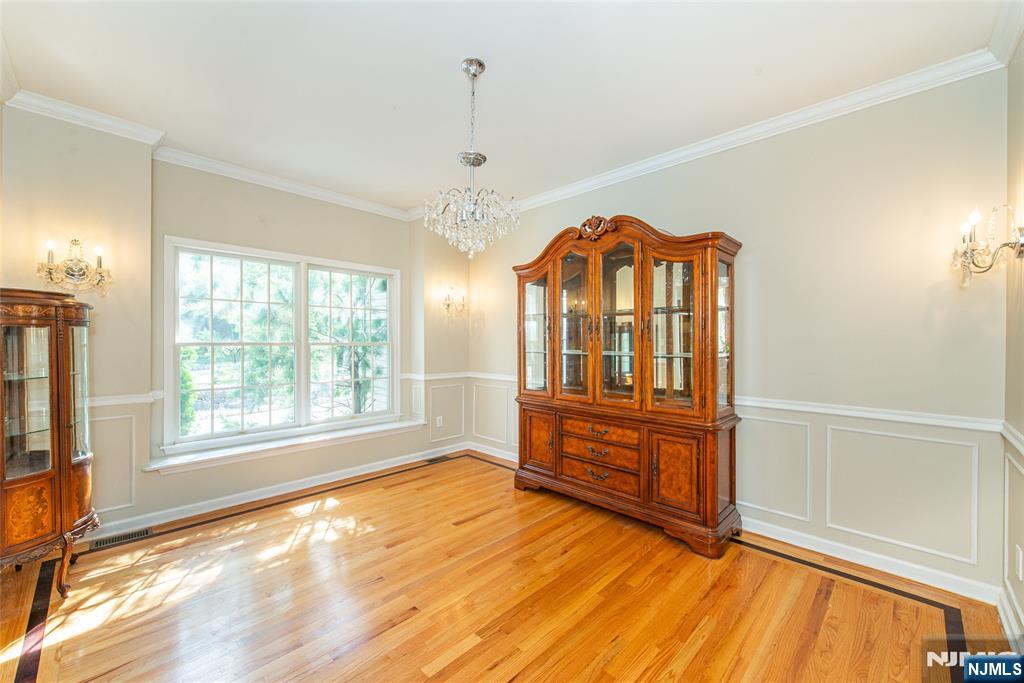 35 Ramapo Mountain Drive