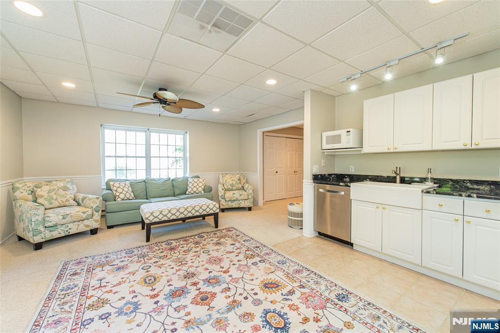 35 Ramapo Mountain Drive