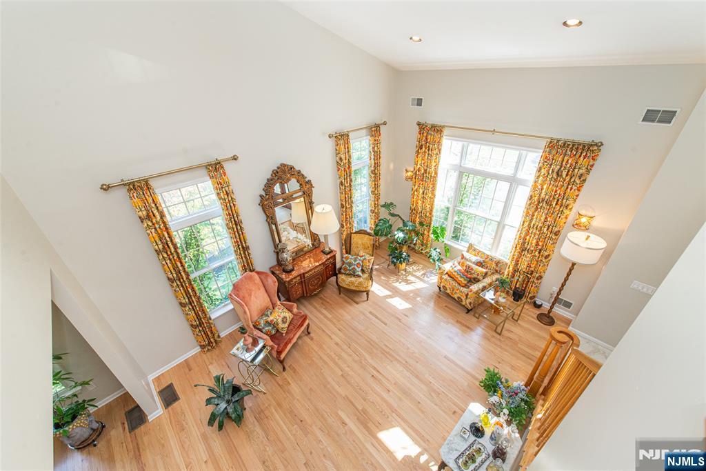 35 Ramapo Mountain Drive