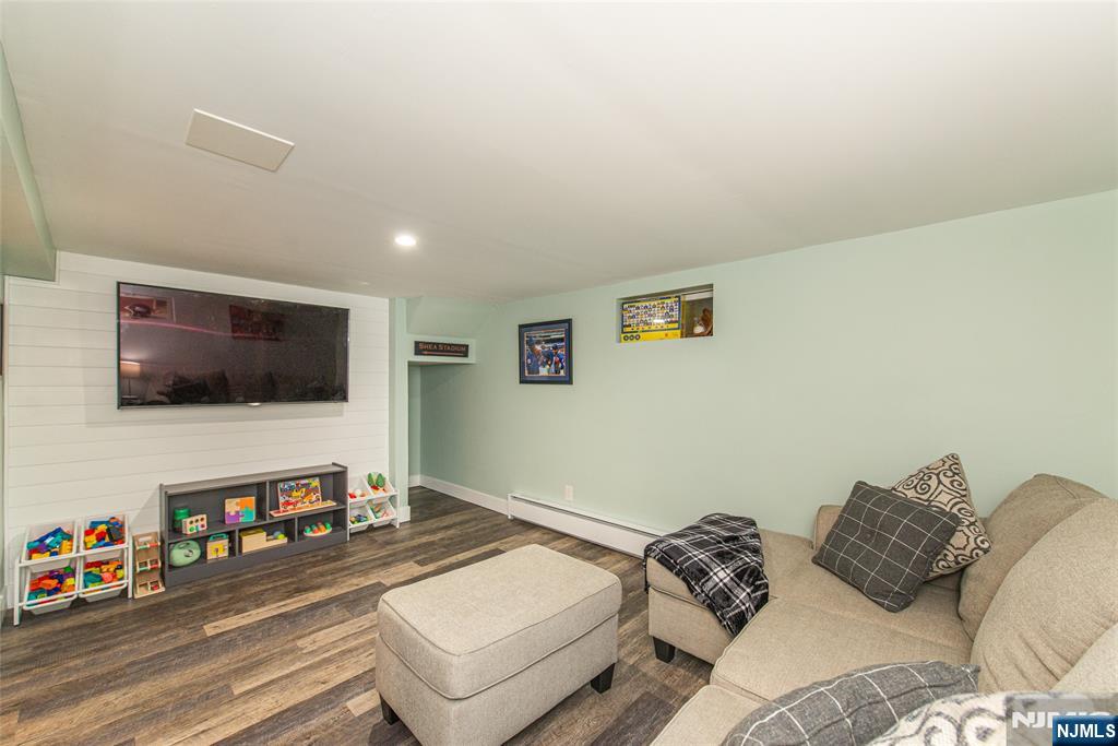 454 Conklintown Road